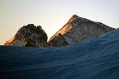 15 Sunrise On Chomolonzo Across The Raphu La From Mount Everest North Face Advanced Base Camp 6400m In Tibet.jpg